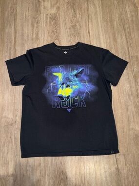 Men’s Under Armour Heavyweight Wolf T-Shirt - Size Large